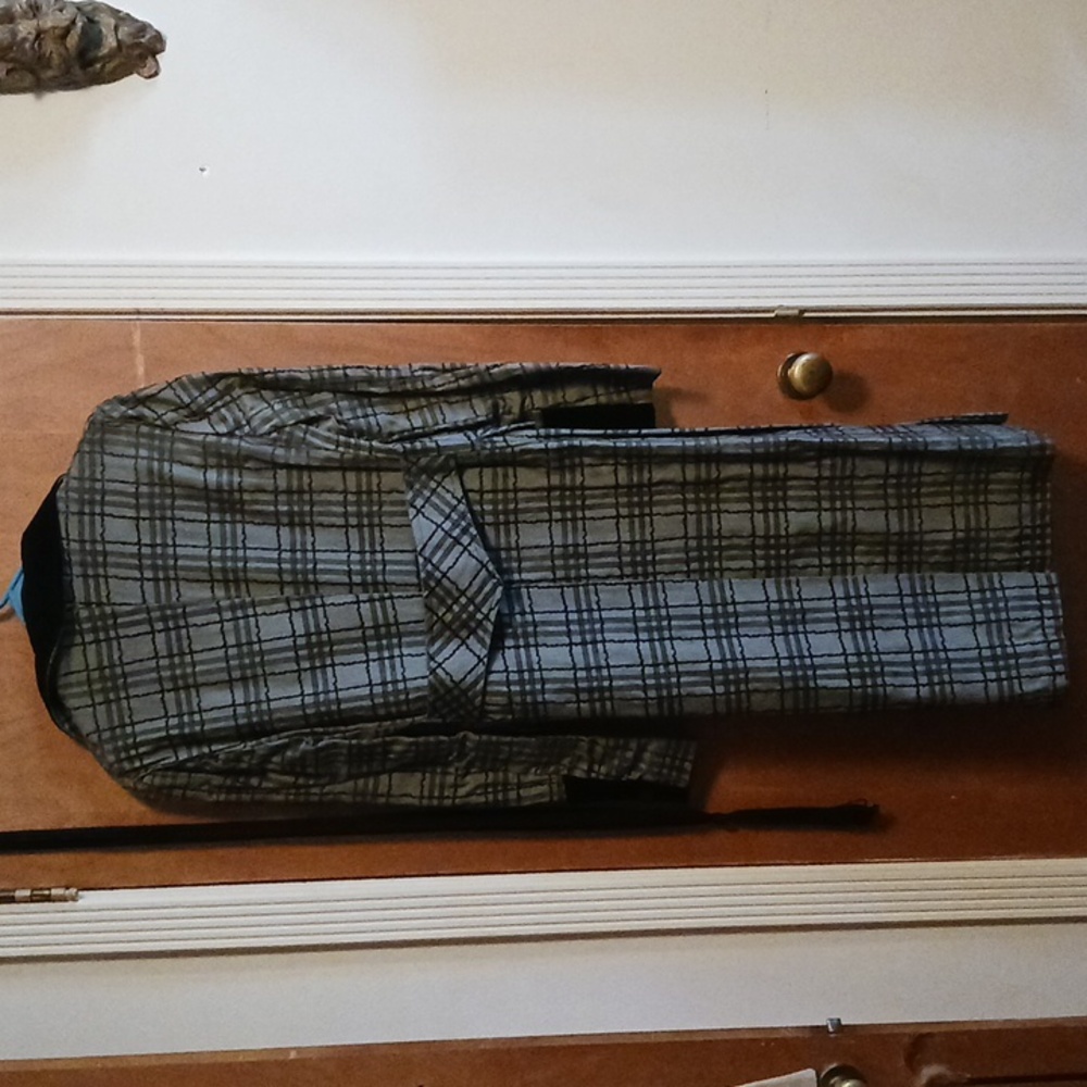 Long Coat - Picture 2 of 11